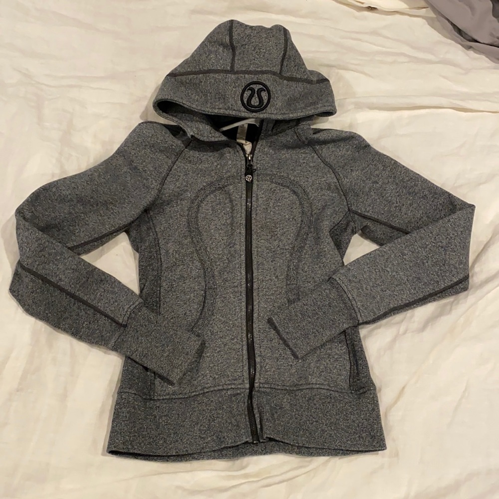 Lululemon gray Zip Up hooded Jacket size 6